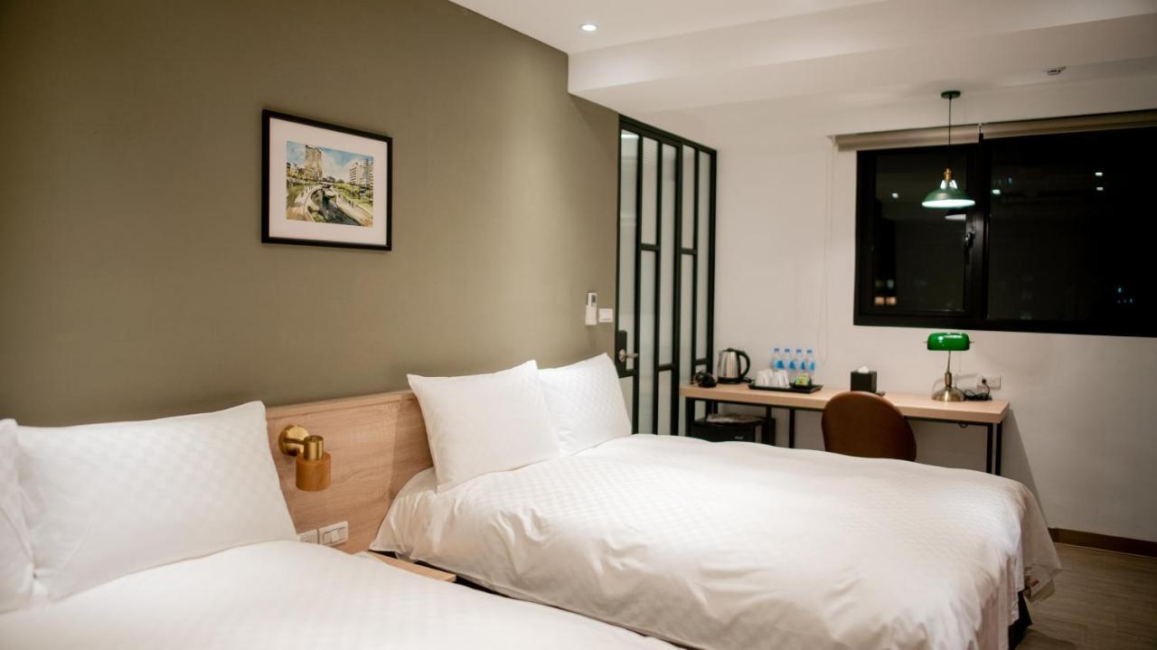 City Center Hotel Тайчжун Экстерьер фото