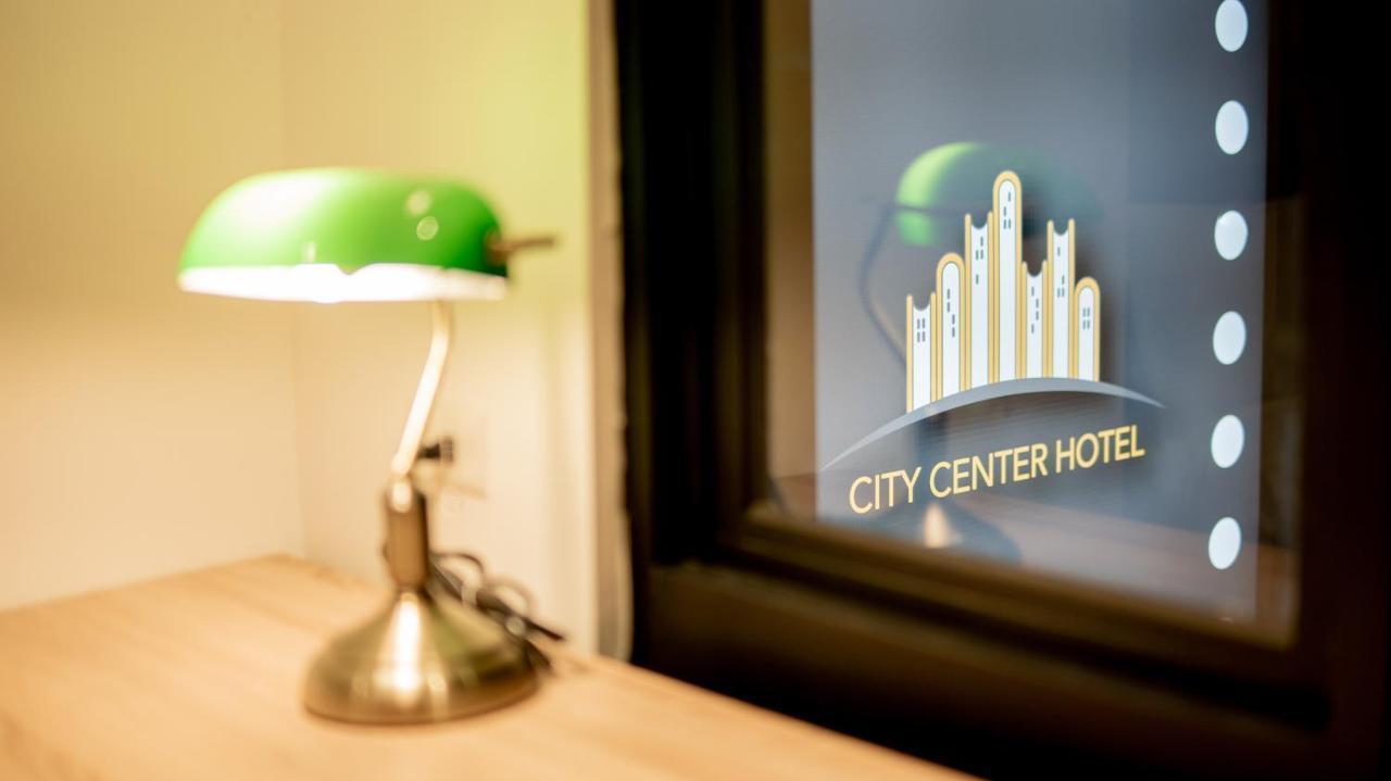 City Center Hotel Тайчжун Экстерьер фото